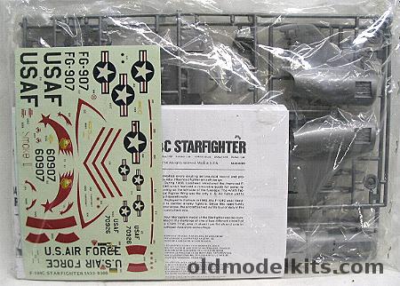 Monogram 1/48 Lockheed F-104C Starfighter Bagged, 5433 plastic model kit